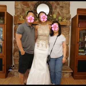 BEAUTIFUL PROM DRESS